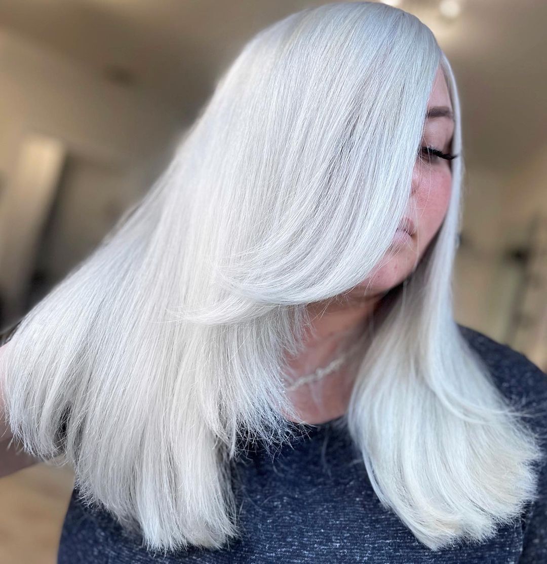 Amazing Thick Blunt Snow-White Hair