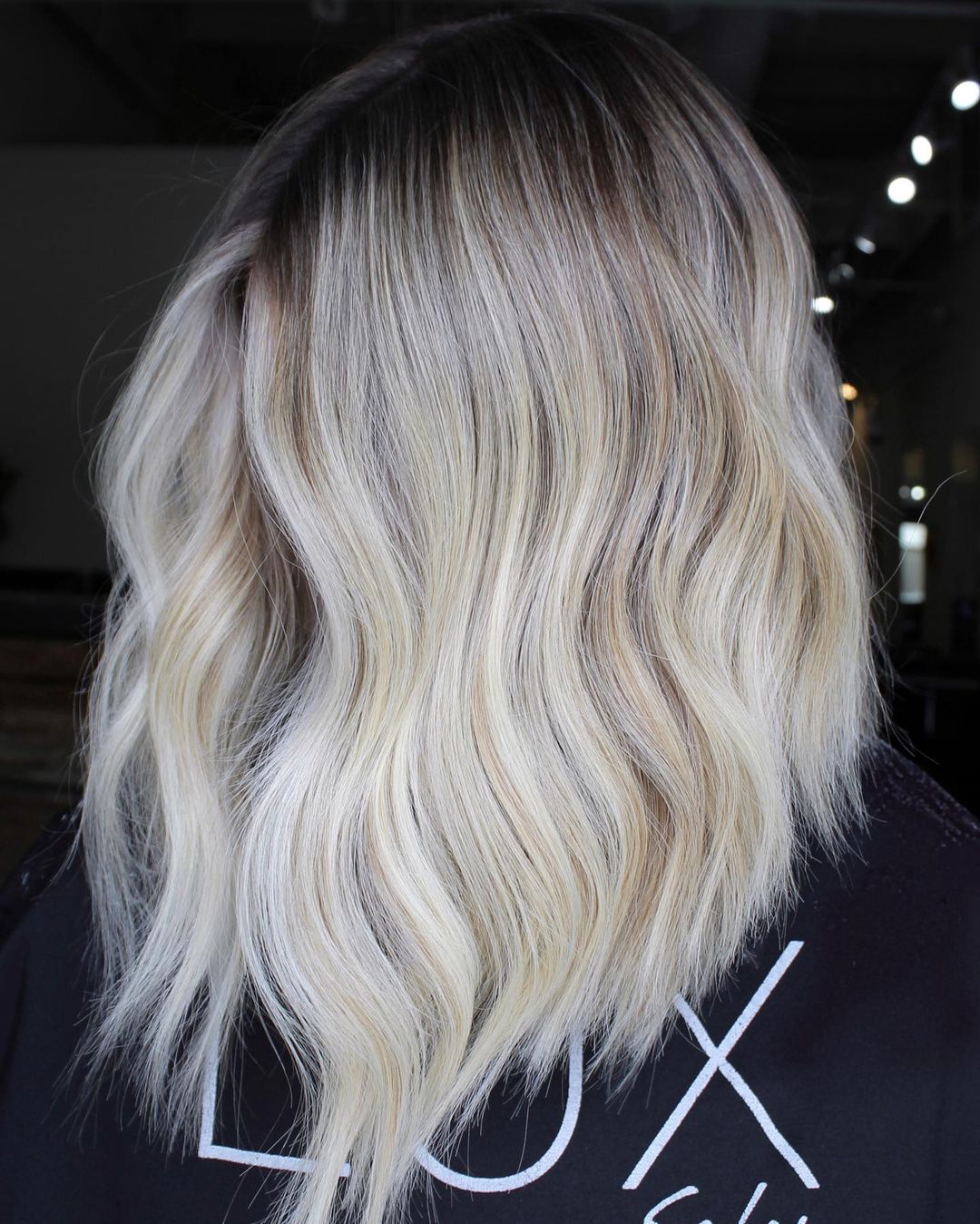 White Beige Blonde Highlights and Shadow Roots